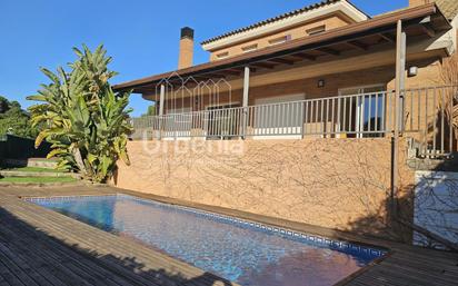 Exterior view of House or chalet for sale in Arenys de Mar  with Heating and Swimming Pool