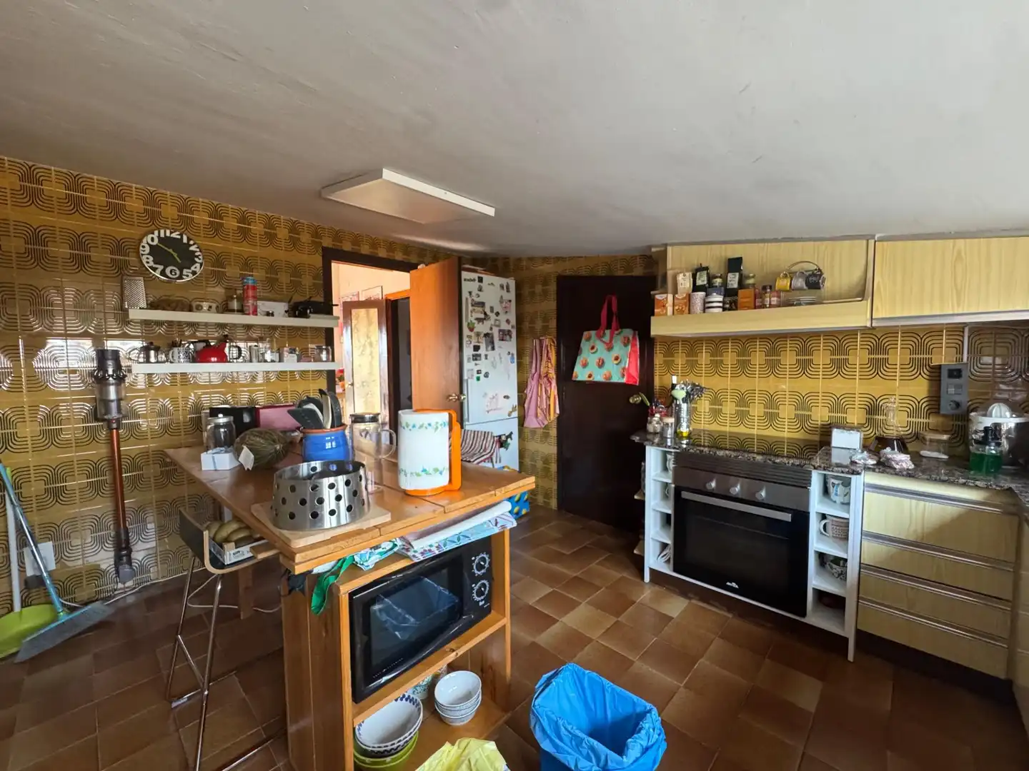 Cuina de Casa o xalet en venda en Cervera amb Calefacció, Jardí privat i Terrassa