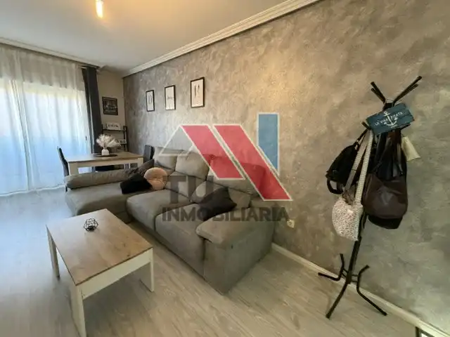 Sala de estar de Piso en venta en Fuensalida con Aire acondicionado, Calefacción y Parquet