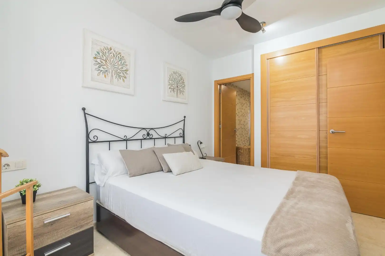 Bedroom of Flat for sale in El Campello  with Air Conditioner, Heating and Terrace