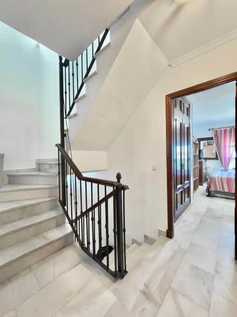 Detached homes for sale in San Fernando  with Air Conditioner, Terrace and Oven