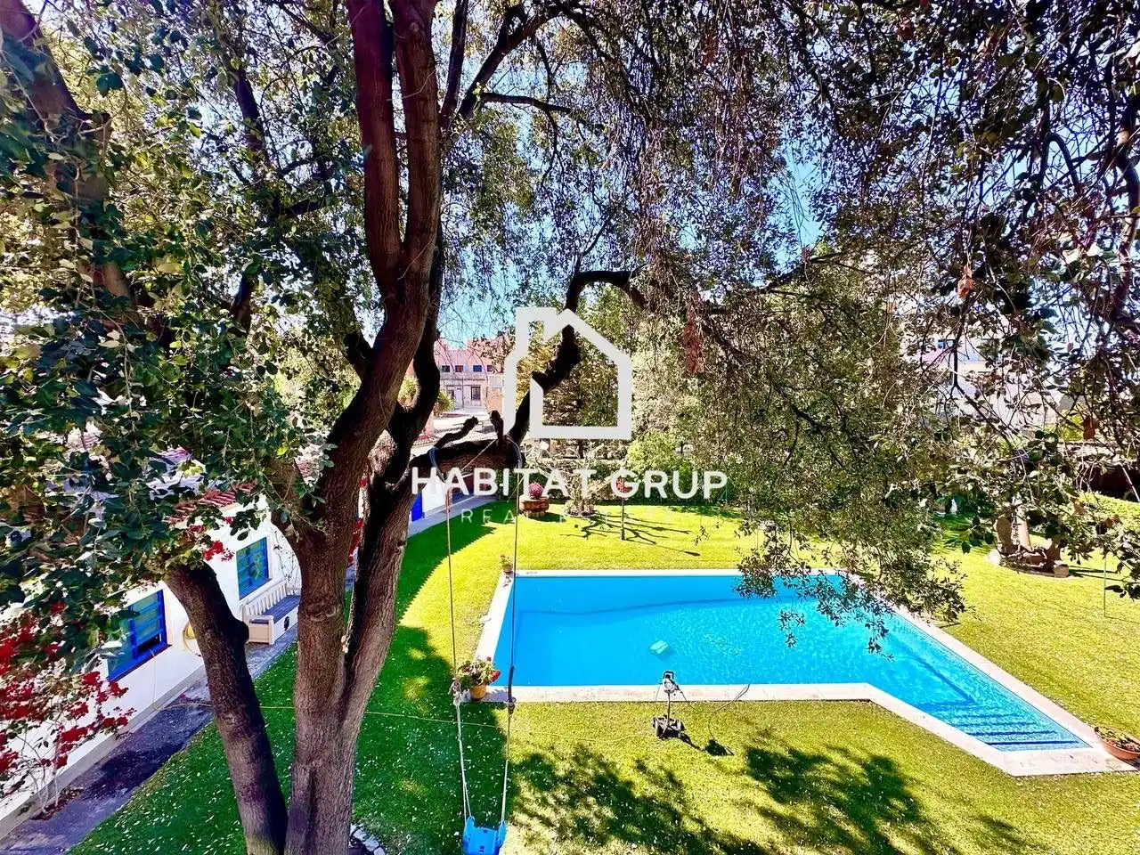 Piscina de Casa o chalet en venta en Castellbisbal con Aire acondicionado, Jardín privado y Trastero