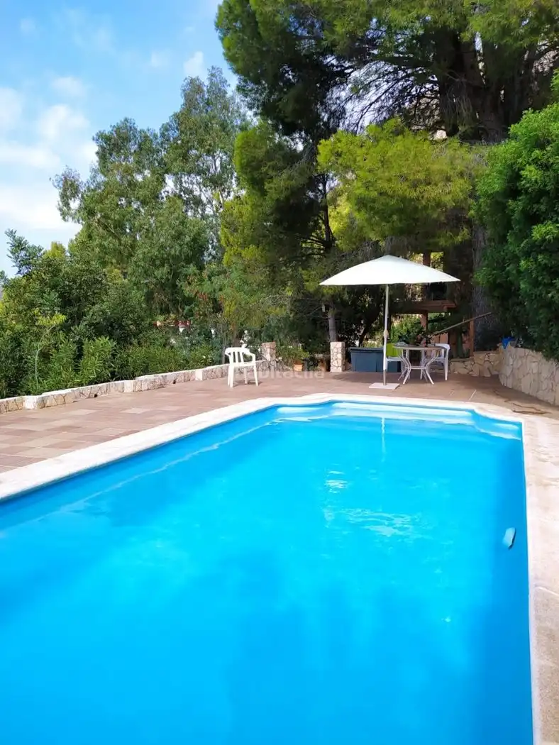 Chalet con jardín en venta en Diseminado P008 4