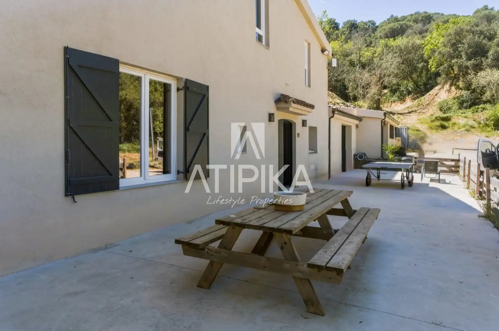 Vista exterior de Finca rústica en venta en Argentona con Calefacción, Piscina y Horno