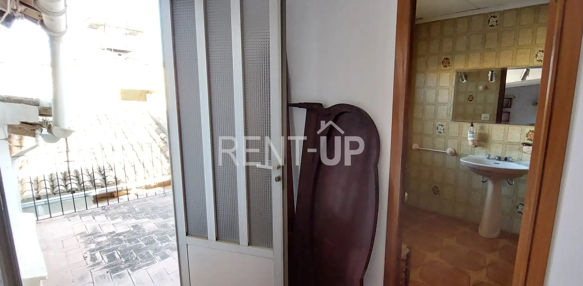 Casa o chalet en venta en La Granja de la Costera con Terraza, Trastero y Amueblado
