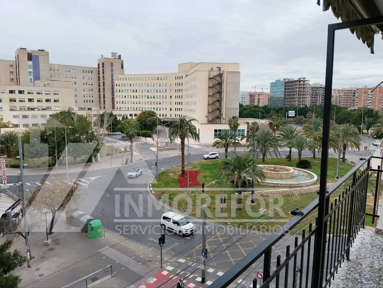 Flat with terrace for sale in Avenida PERIODISTA RODOLF SALAZAR