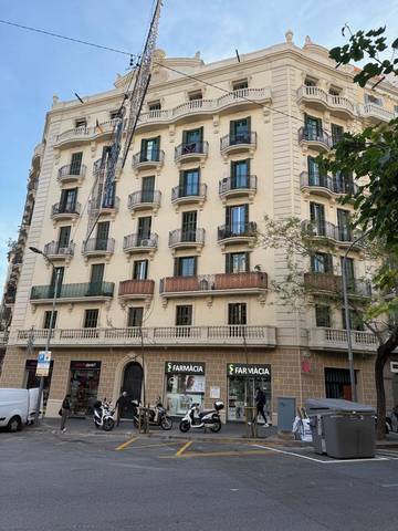 Piso en Venta en De Roger De Flor en El Camp d'en Grassot i Gràcia Nova