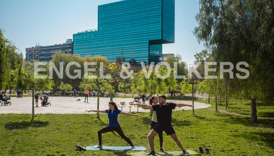 Foto 1 de Oficina de alquiler en El Poblenou, Barcelona