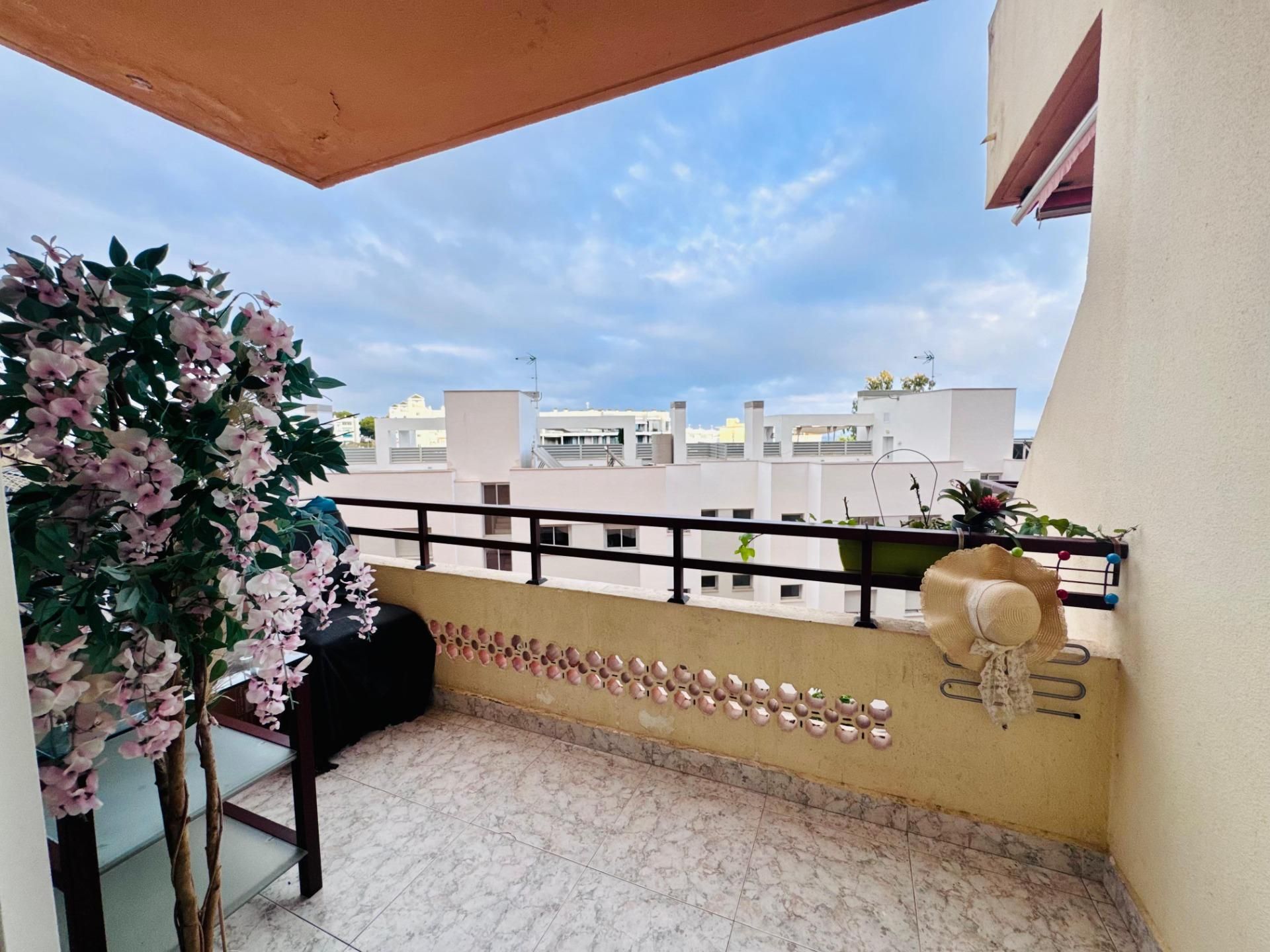Terrassa de Estudi en venda en Torremolinos amb Jardí privat, Terrassa i Balcó