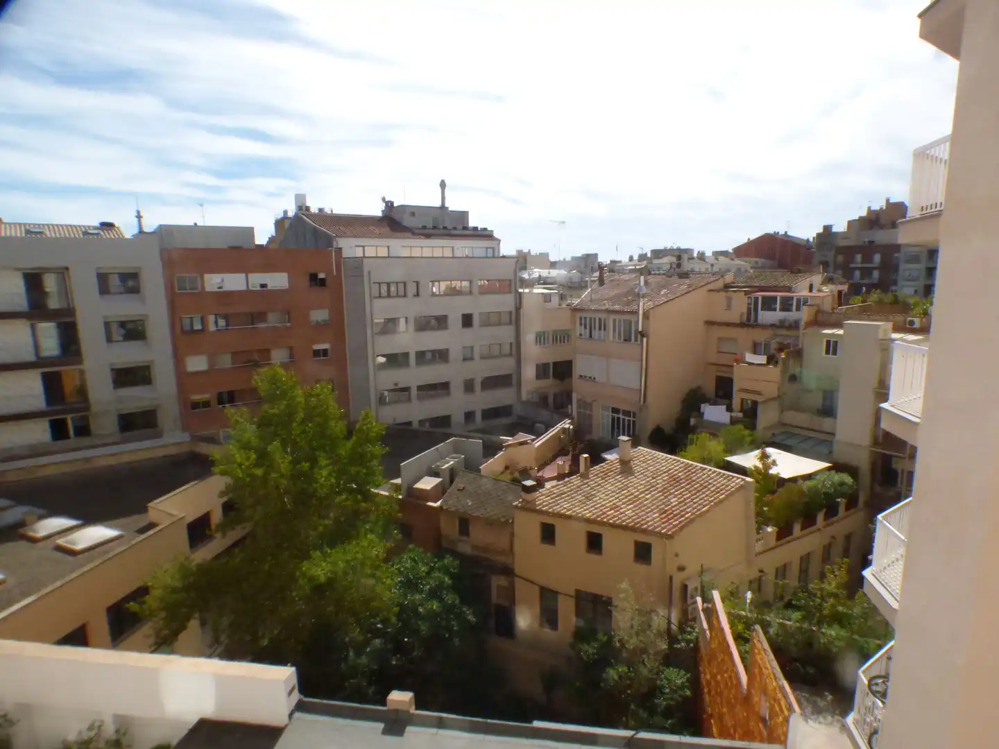 Exterior view of Office for sale in Girona  with Air Conditioner, Heating and Furnished