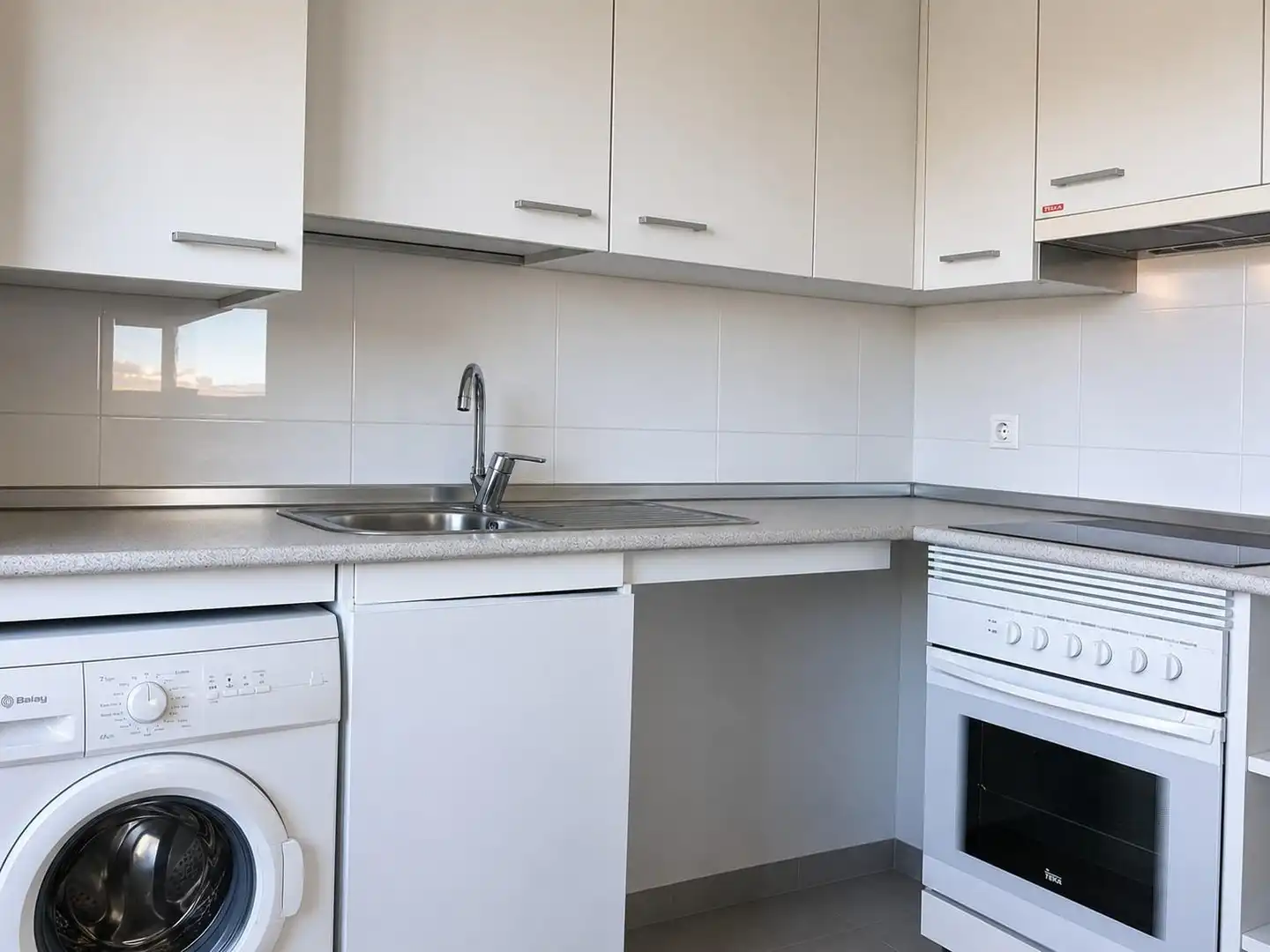 Cocina de Ático en venta en Madrid con Aire acondicionado, Calefacción y Parquet
