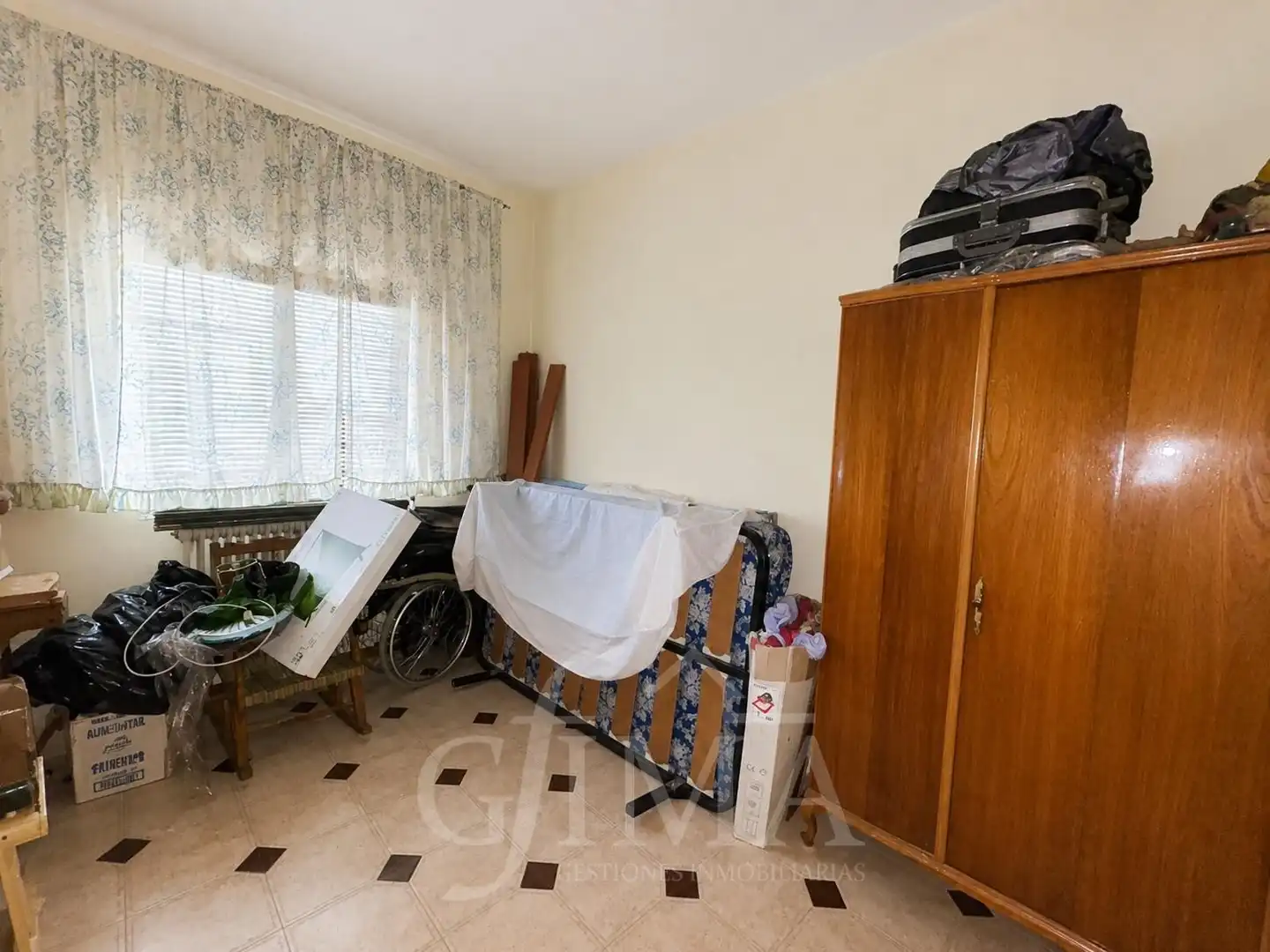 Bedroom of Houses for sale in Tomelloso  with Heating, Storage room and Furnished