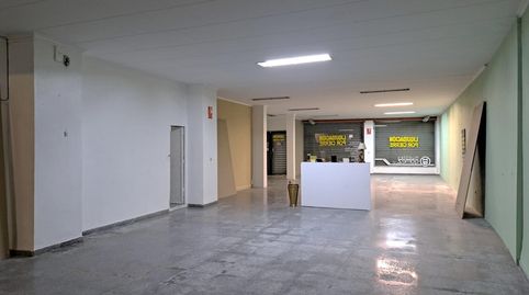 Edificio con gran potencial de inversión y cueva bodega histórica, imagen 5