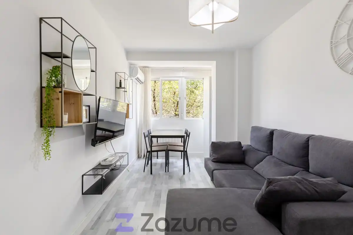 Wohnzimmer von Wohnung zur Miete in Madrid mit Klimaanlage, Heizung und Parkett