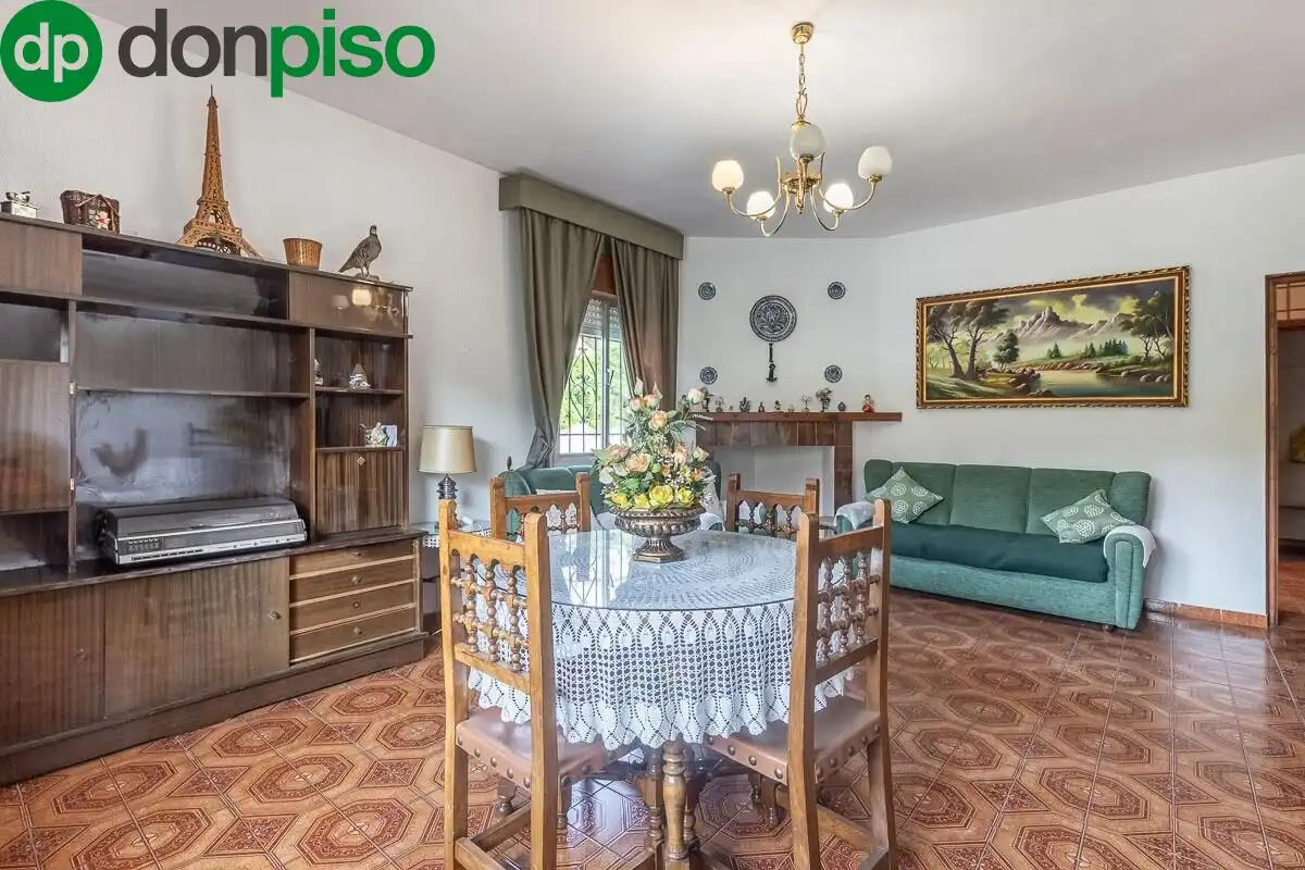Houses for sale in Carretera de la Sierra, Lancha del Genil