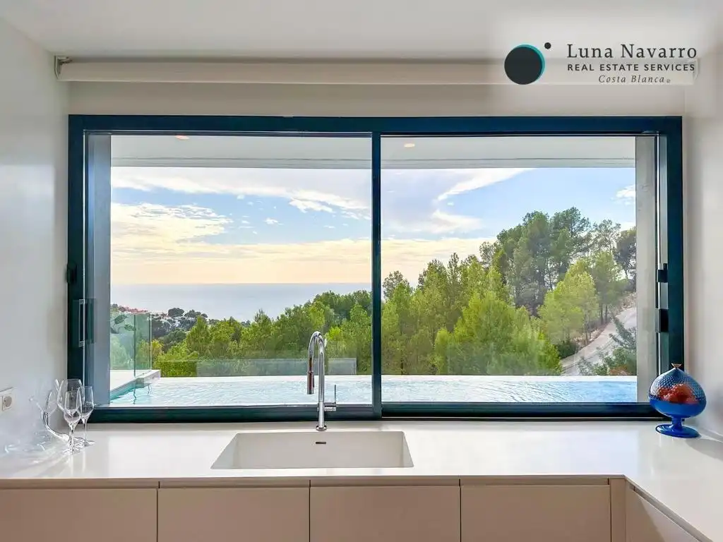 Casa o chalet en venta en Calle Cornisa, Altea ciudad
