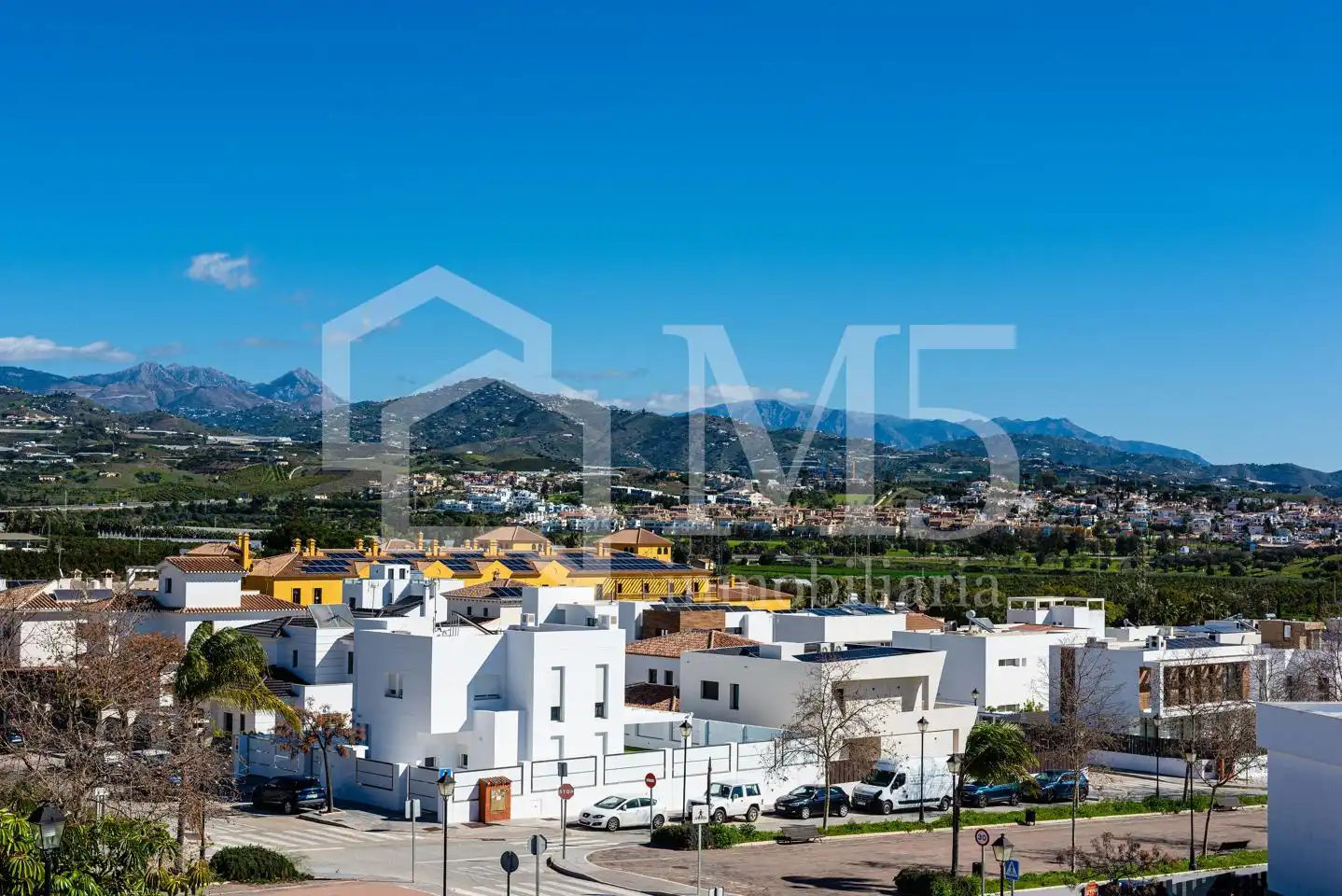 Außenansicht von Dachboden zum Verkauf in Vélez-Málaga mit Klimaanlage, Terrasse und Abstellraum