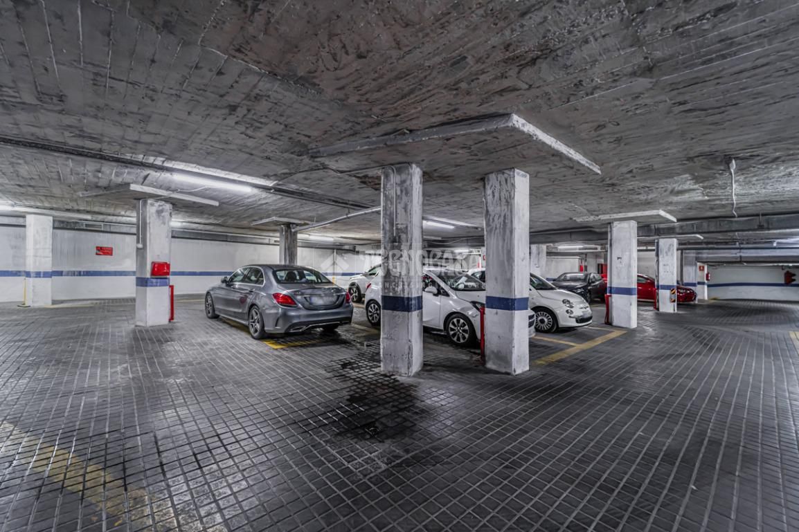 Parking of Garage for sale in  Madrid Capital