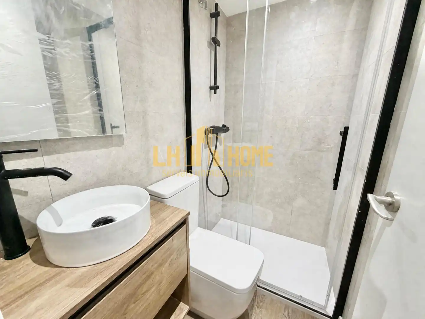 Baño de Loft en venta en Barcelona con Aire acondicionado y Parquet