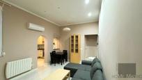 Living room of Flat for sale in  Madrid Capital  with Air Conditioner and Heating