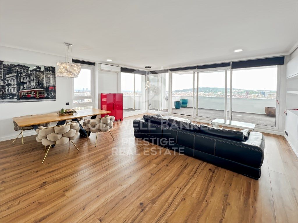 Sala de estar de Piso de alquiler en  Barcelona Capital con Terraza, Amueblado y Lavadora