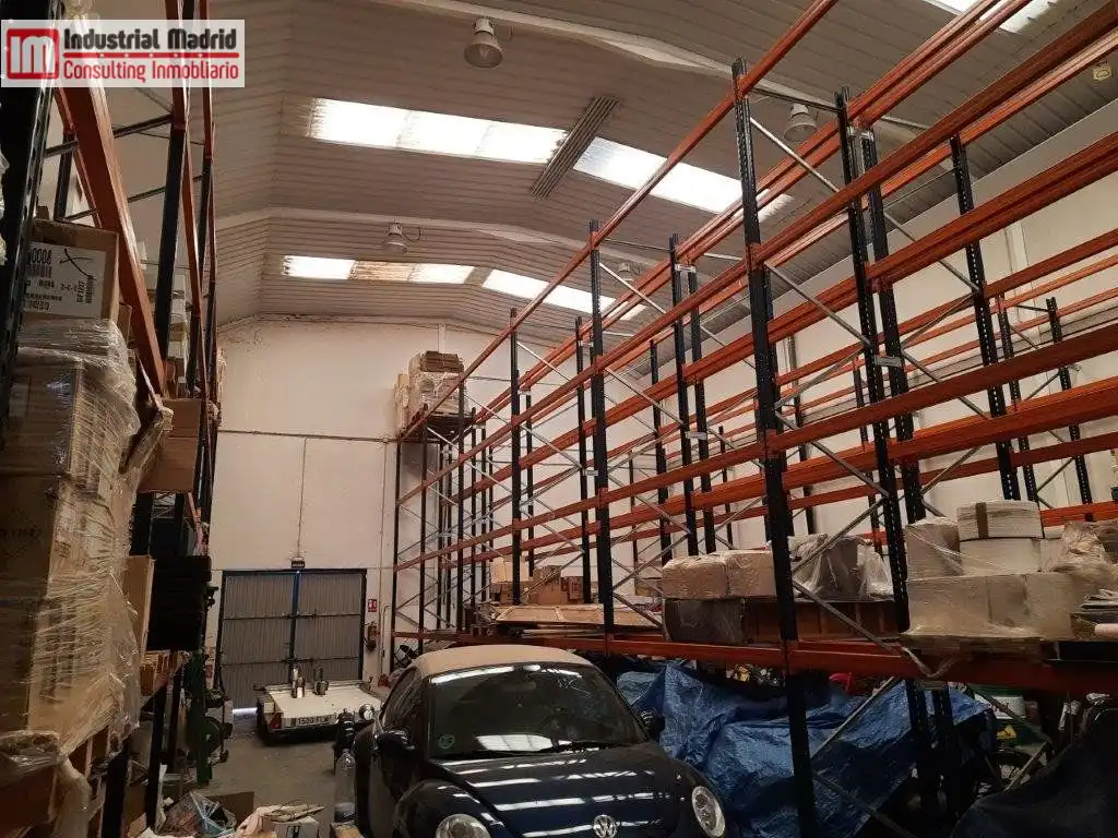 Nau industrial en venda a Loeches, imagen 3