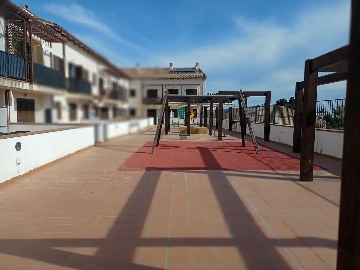 Terrassa de Apartament en venda en Sant Jaume d'Enveja amb Moblat, Balcó i Piscina comunitària