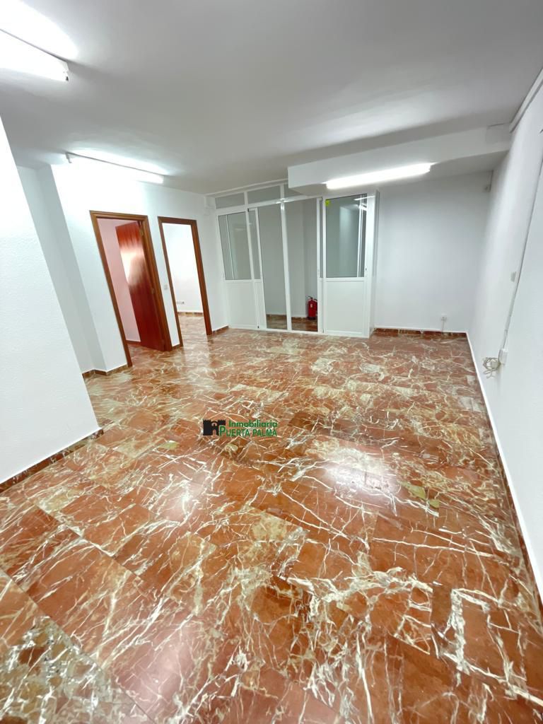 Oficina en venda en Badajoz Capital amb Aire condicionat