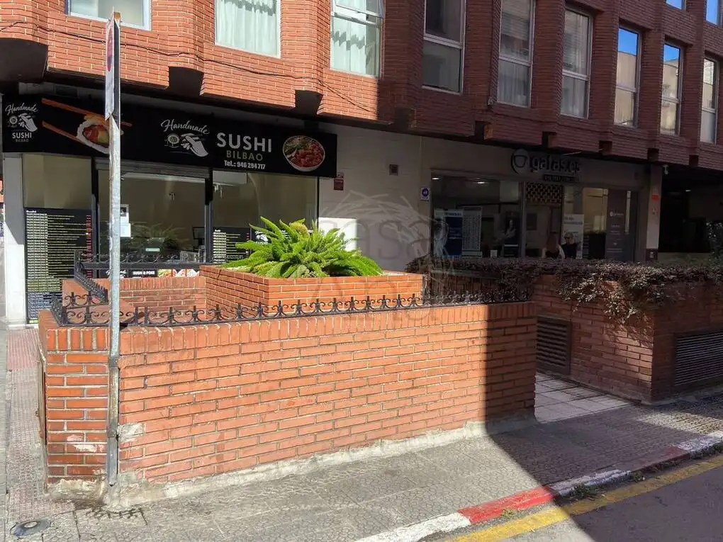 Parkplatz zur Miete in Calle María Díaz de Haro, imagen 2