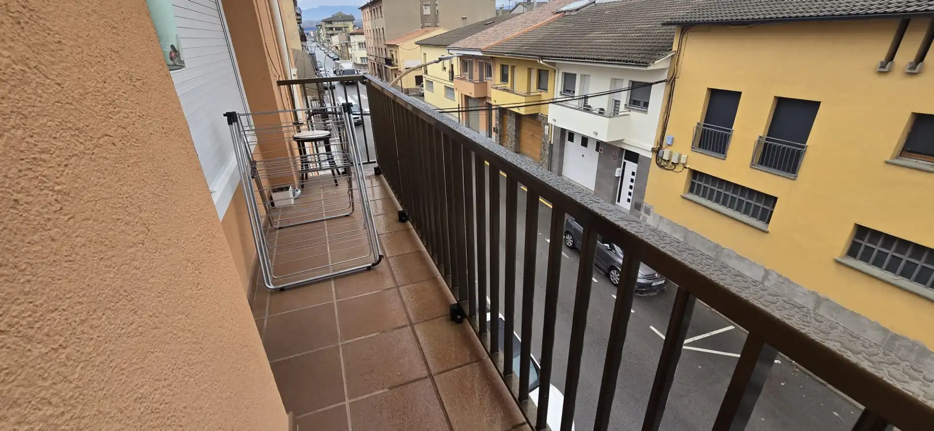 Terrassa de Pis en venda en Manlleu amb Calefacció, Traster i Moblat