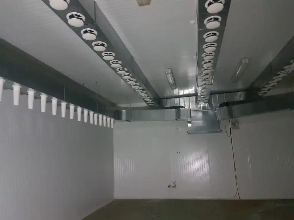 Nave industrial en venta en Cala
