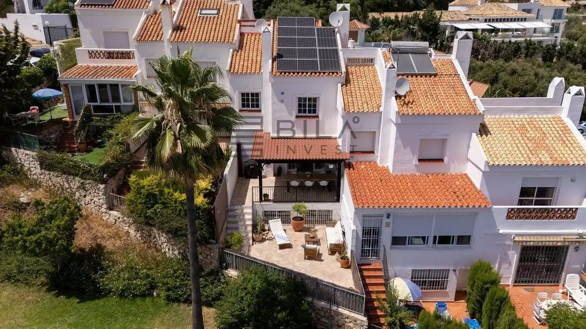 Casa adosada en venta en Urb. el Ranchito, Rancho Domingo - La Hacienda