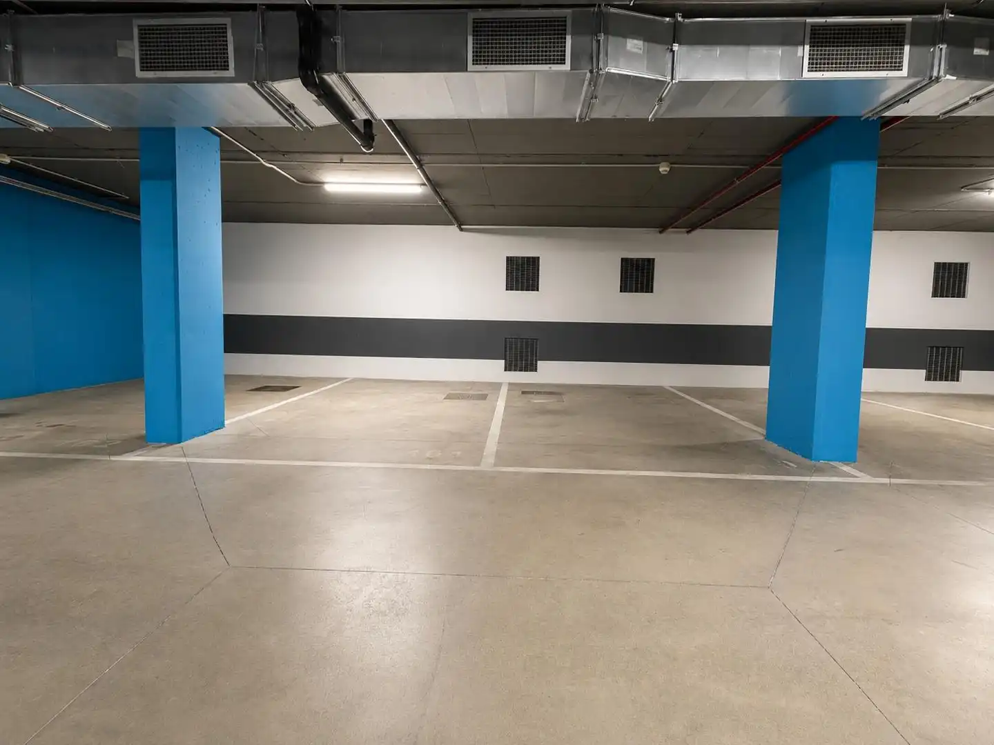 Parking de Ático en venta en Tres Cantos con Aire acondicionado, Calefacción y Terraza