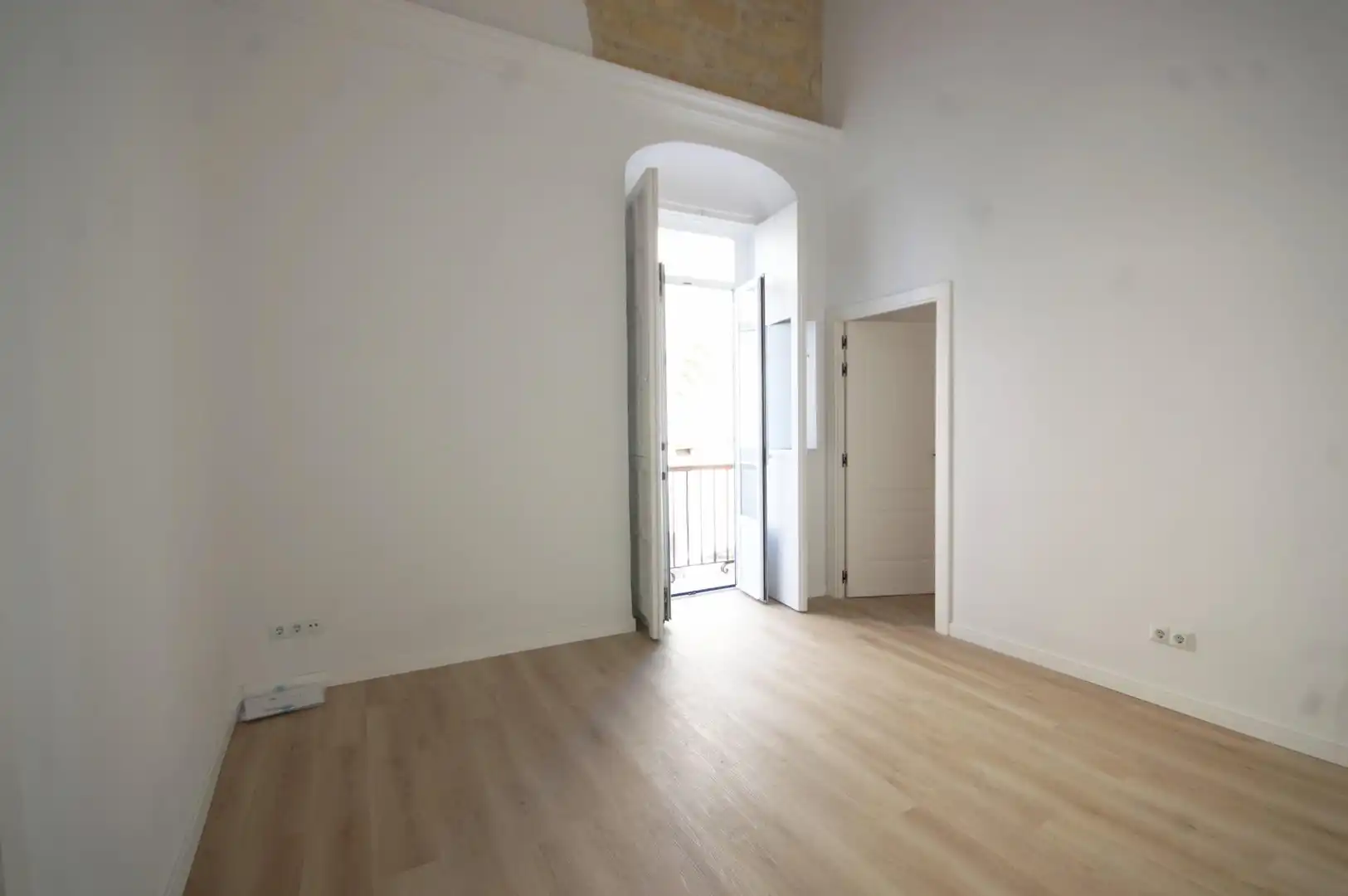 Flat for sale in Jerez de la Frontera  with Air Conditioner and Balcony