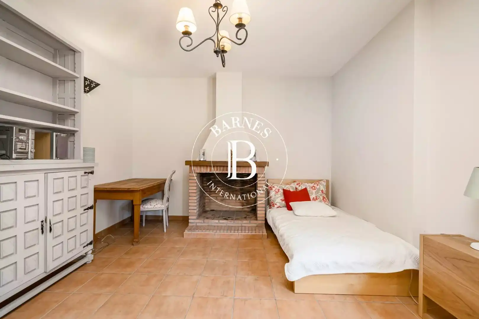 Casa o chalet en venta en Alcázar de San Juan con Jardín privado, Piscina y Amueblado