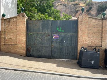 Casa rustica con balcone in vendita a Calle Carnicería