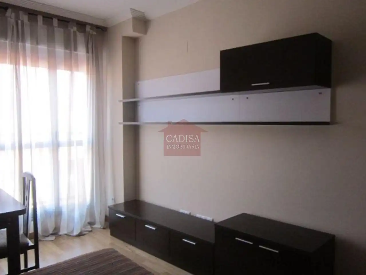 Habitación de Piso en venta en Calvarrasa de Abajo con Calefacción, Trastero y Amueblado