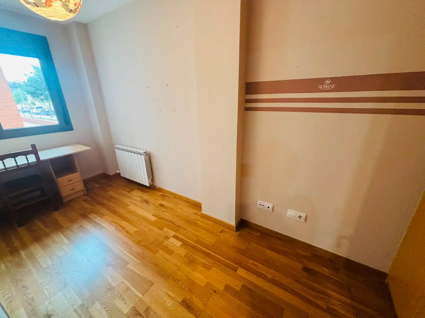 Habitación de Piso en venta en Barbastro con Aire acondicionado, Calefacción y Parquet