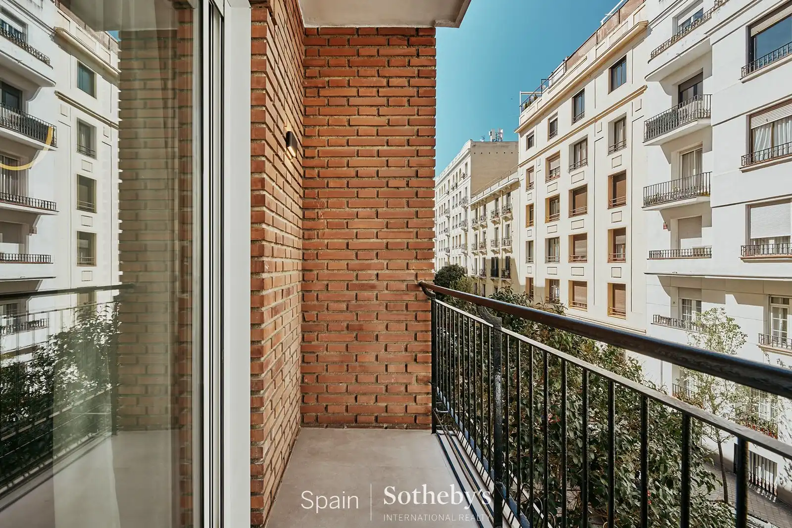 Terrassa de Apartament en venda en Madrid amb Aire condicionat, Calefacció i Terrassa