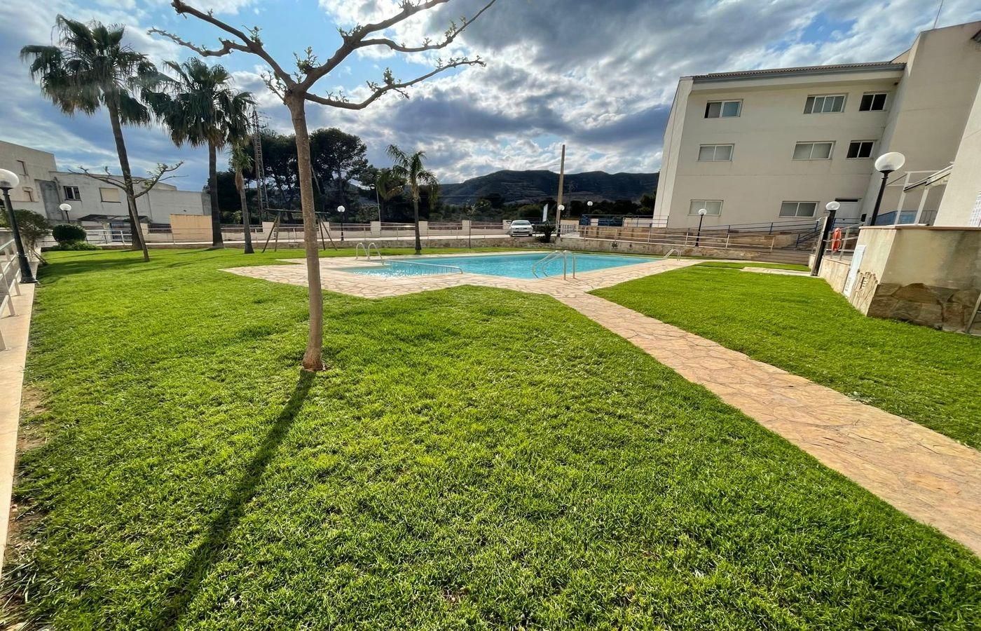 Vista exterior de Ático en venta en Alcanar con Calefacción, Terraza y Trastero