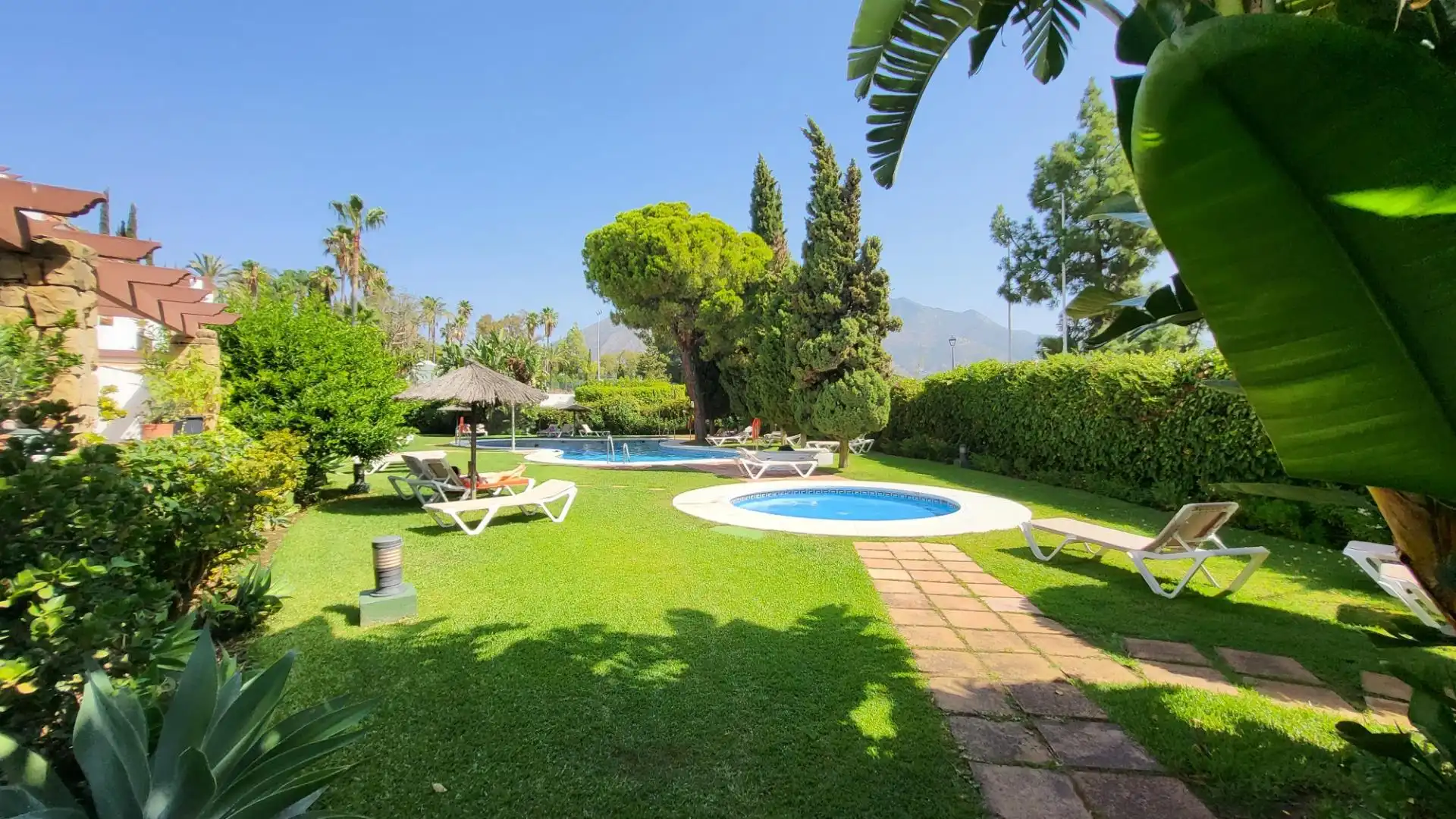 Apartamento con piscina en venta en Milla de Oro, imagen 33