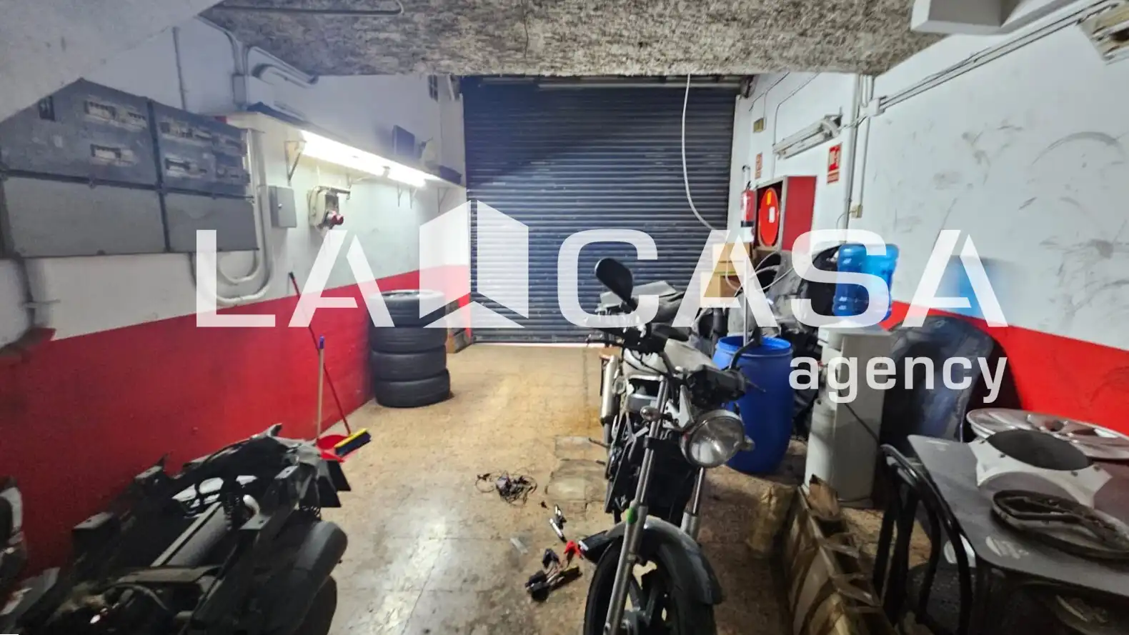 Local comercial en venda a Carrer de Pablo Iglesias