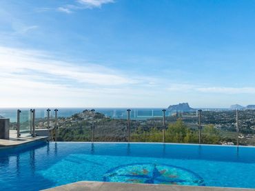 Casa con piscina in vendita a N/A