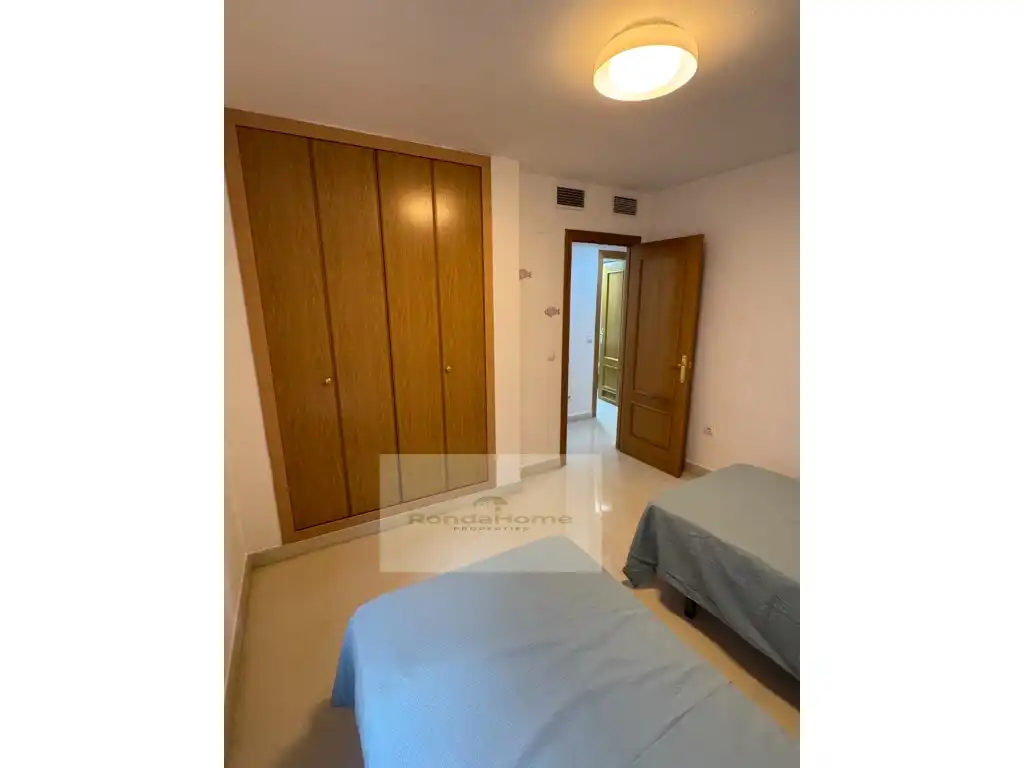 Appartamento con ascensore in affitto a Calle Frank Capra, imagen 15