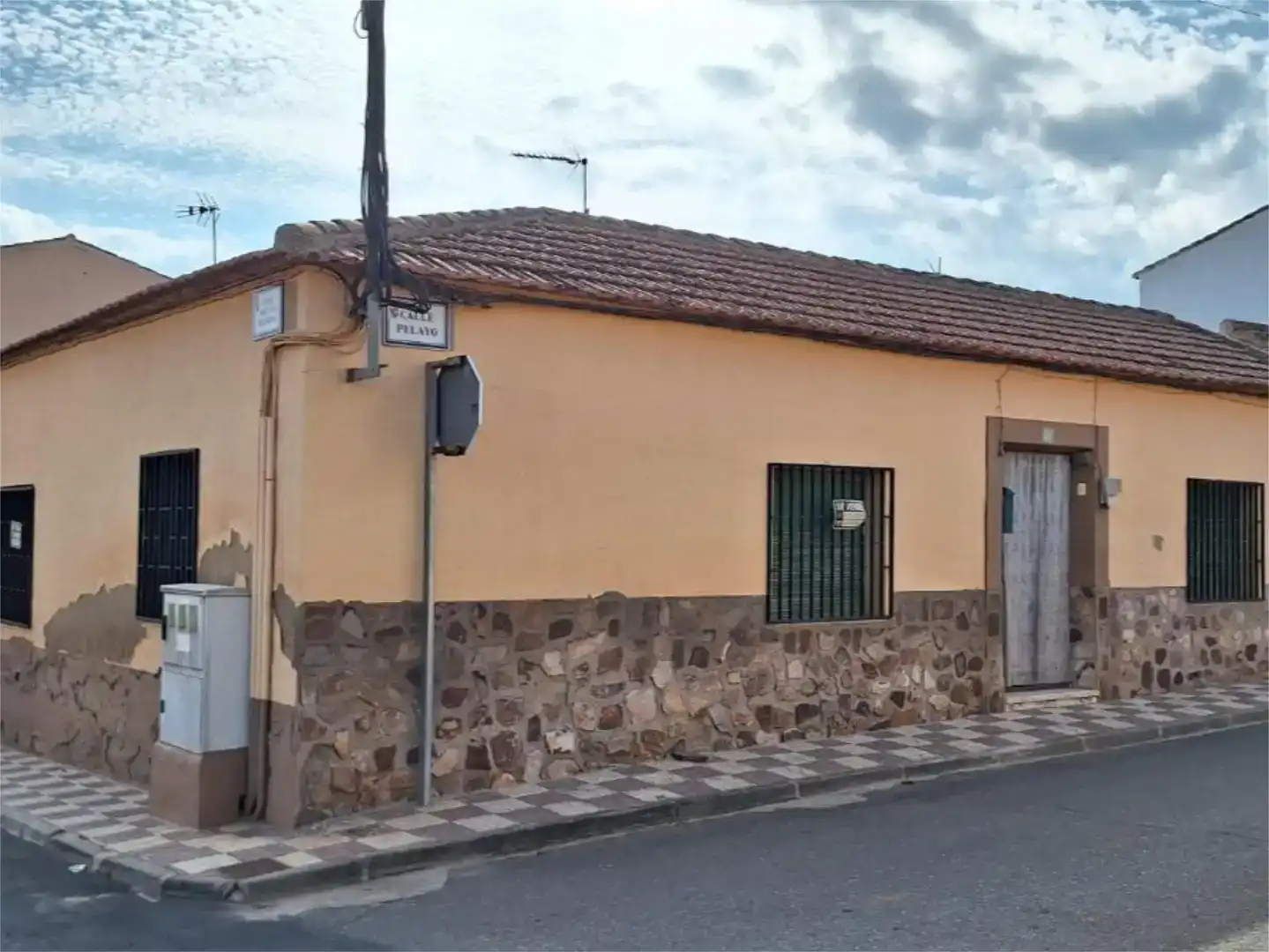 Vista exterior de Finca rústica en venda en Los Yébenes amb Traster, Moblat i Balcó