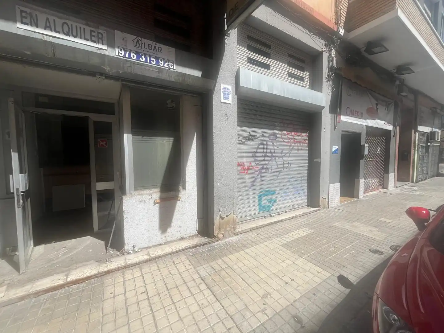 Local comercial en venta en Calle de Tarragona 36