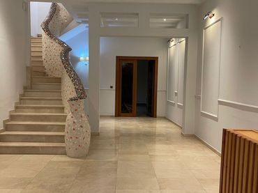 House with balcony for sale in Calle Coria 19