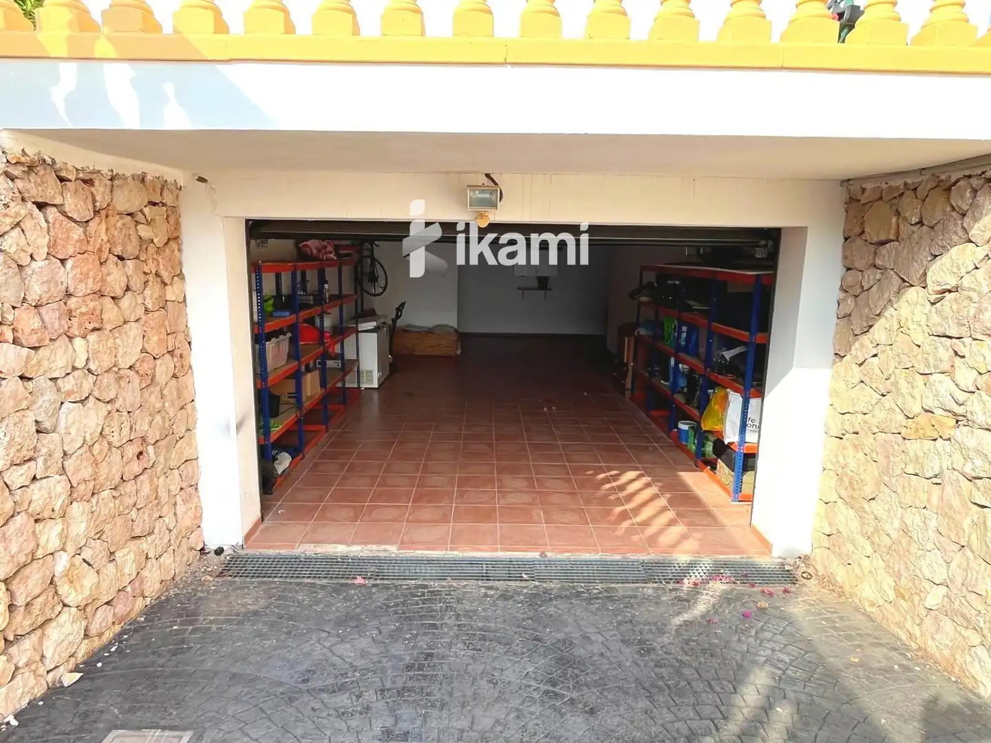 Parking of Houses for sale in Beniarbeig  with Air Conditioner, Heating and Terrace