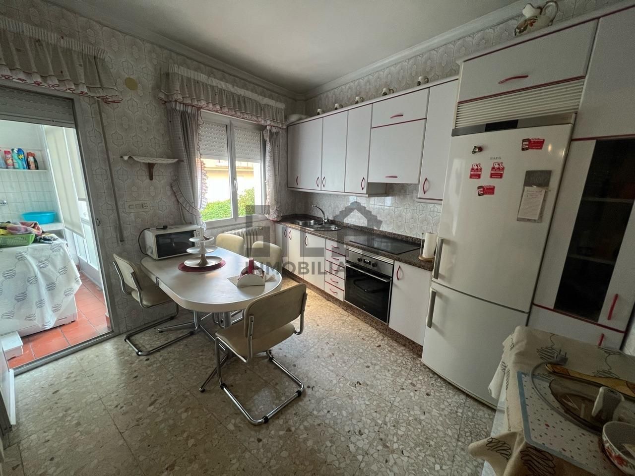 Flat for sale in AVDA. BUENOS AIRES, Universidad
