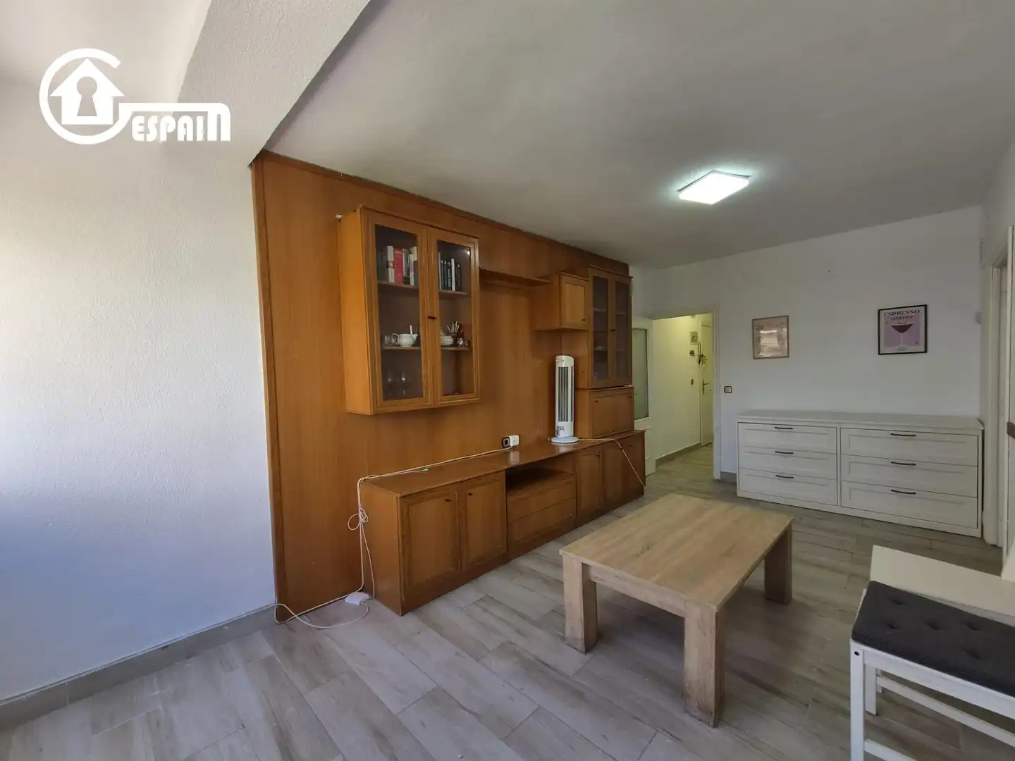 Sala d'estar de Pis en venda en Madrid amb Calefacció